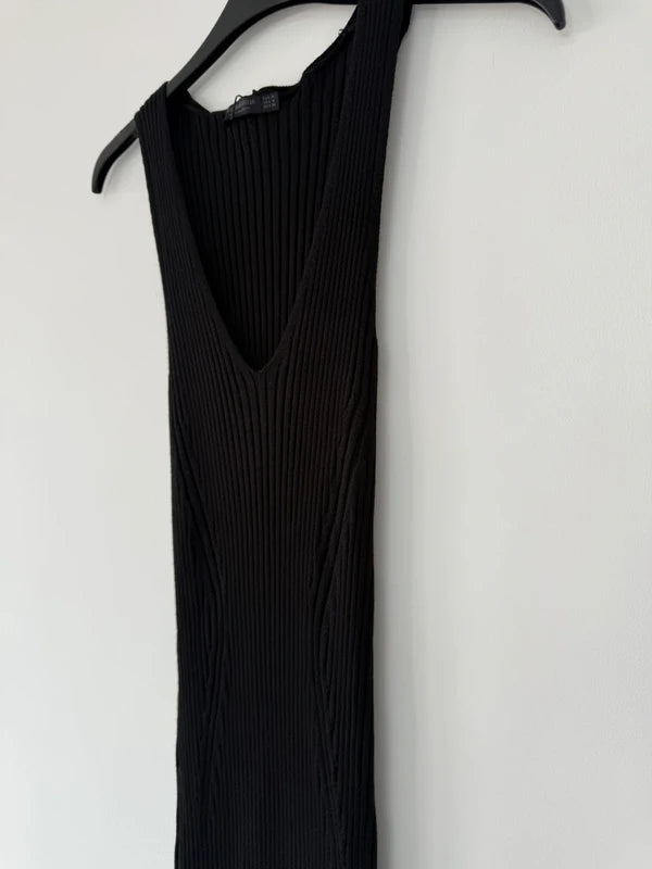 Stradivarius Maxi Knitted Black Dress, photo 4 of 4