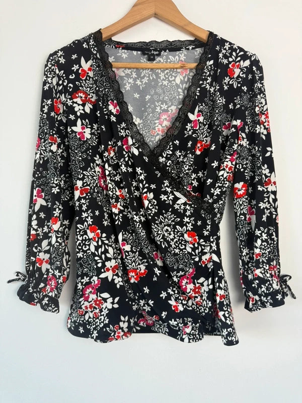 Pour moi black floral print Y2K top, preloved
