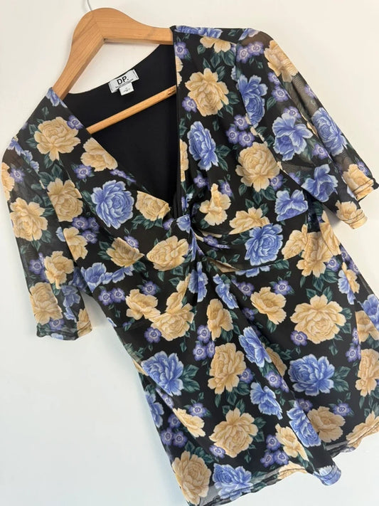 Dorothy Perkins floral mesh top, photo 2 of 3