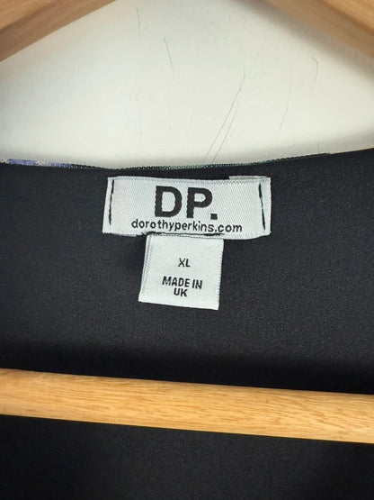 Dorothy Perkins floral mesh top, photo 3 of 3