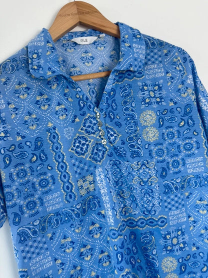 Isle blue patterned short sleeve top, photo 2 of 4