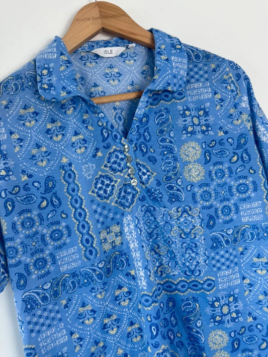 Isle blue patterned short sleeve top, photo 2 of 4