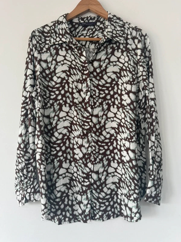 M&S patterned shirt, photo 2 of 5