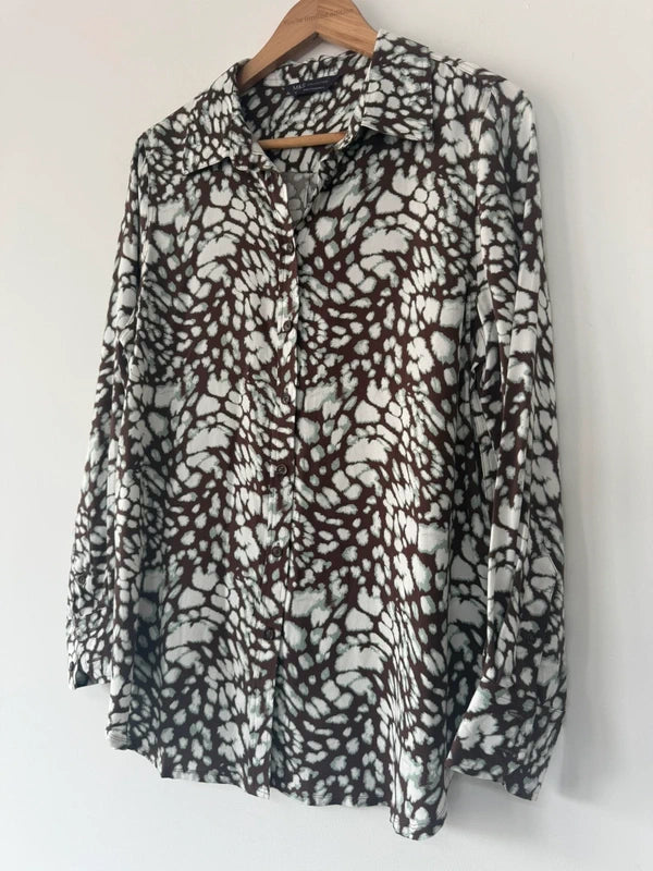 M&S patterned shirt, photo 3 of 5