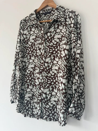 M&S patterned shirt, photo 3 of 5