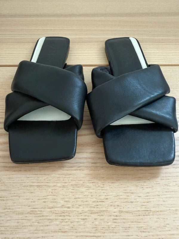 Zara black sandals, photo 4 of 5