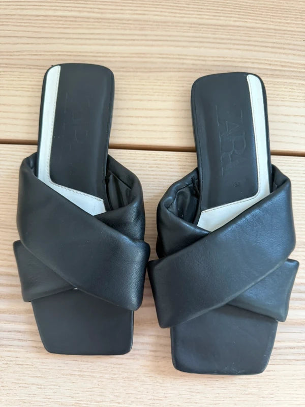 Zara black sandals, photo 5 of 5