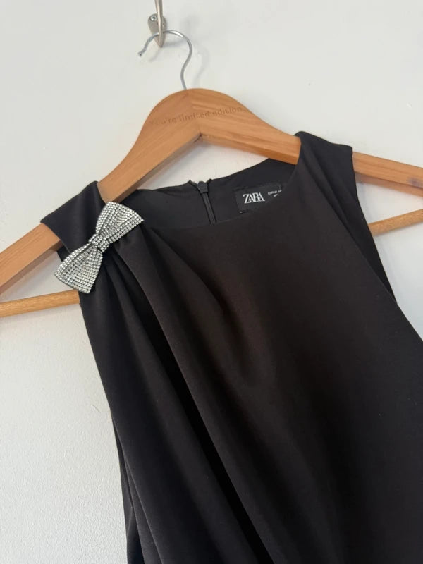 Zara black cut out silver bow mini dress, photo 4 of 5