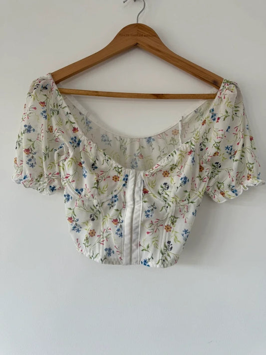 Floral closet top, preloved