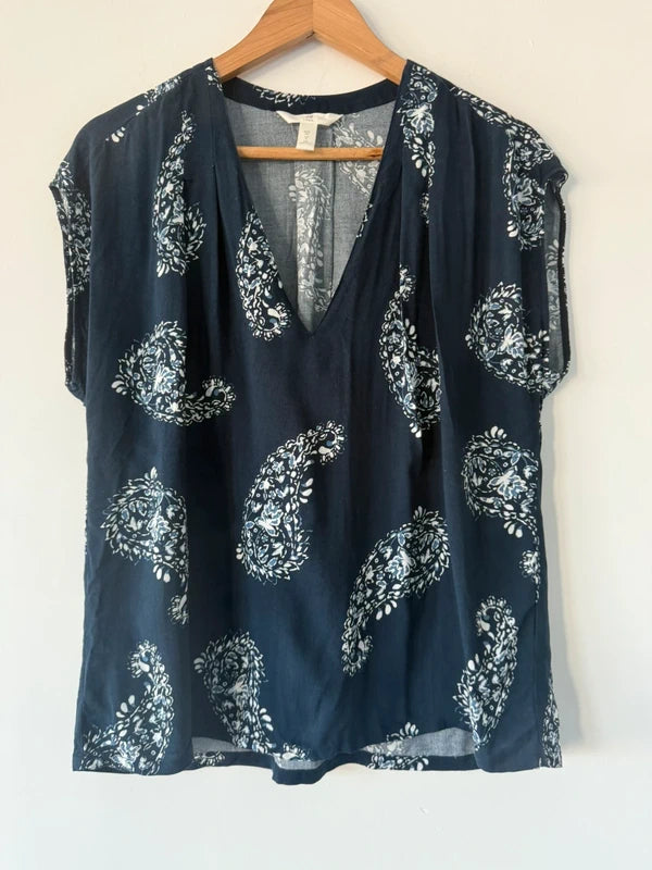 H&M navy blue patterned blouse, preloved