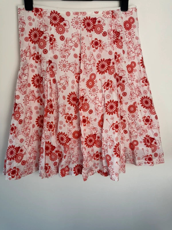 Editions Y2K floral and white skirt, photo 2 of 5