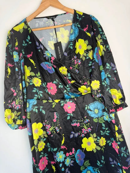 Myleeneklass colourful wrap dress, photo 3 of 4