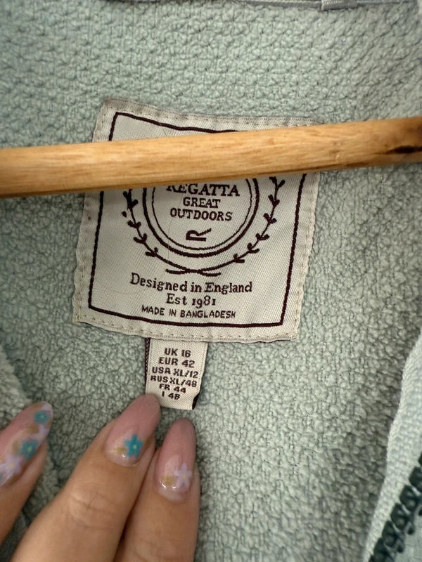 Regatta outdoors grey zip up, photo 3 of 5