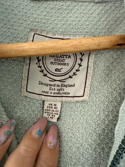 Regatta outdoors grey zip up, photo 3 of 5