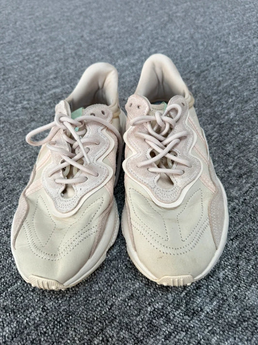 Adidas trainers, preloved