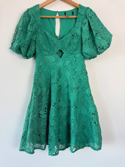 Lipsy green lace smock dress, photo 2 of 5