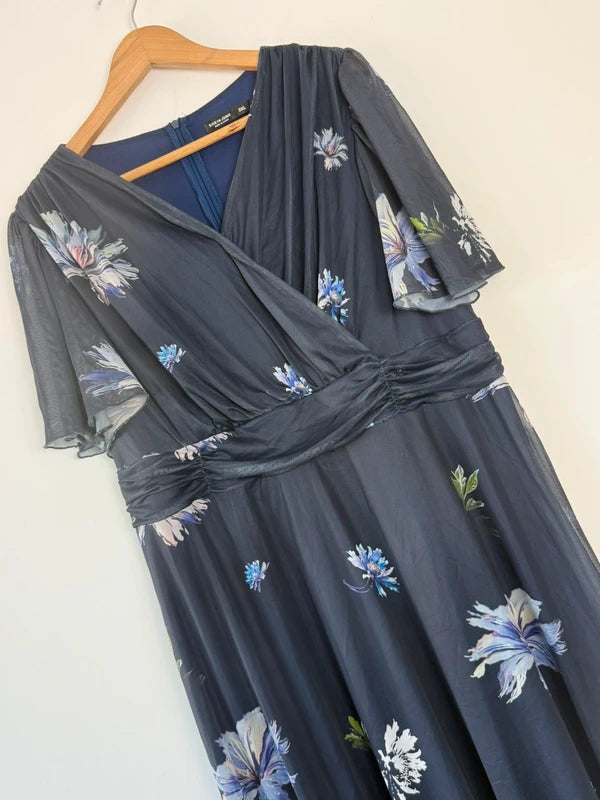 Shein curve navy blue floral design, photo 3 of 5