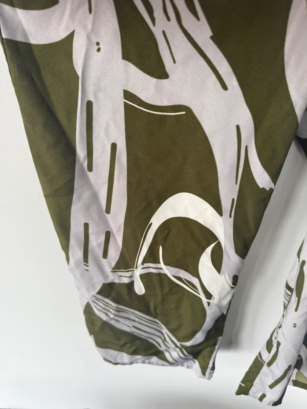 Shein green and white patterned jumpsuit, photo 2 of 5