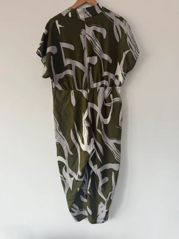 Shein green and white patterned jumpsuit, photo 3 of 5