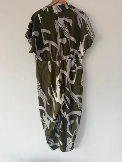 Shein green and white patterned jumpsuit, photo 3 of 5