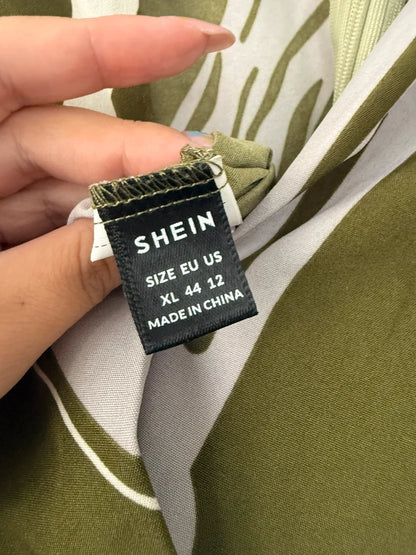 Shein green and white patterned jumpsuit, photo 4 of 5
